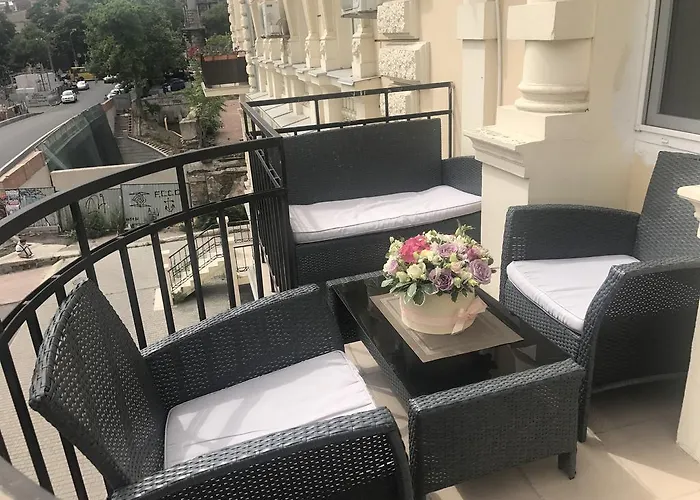 Bunina 8 Appartement *