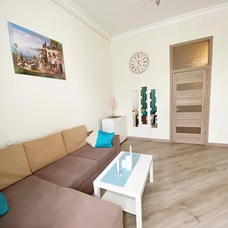 Bunina 8
